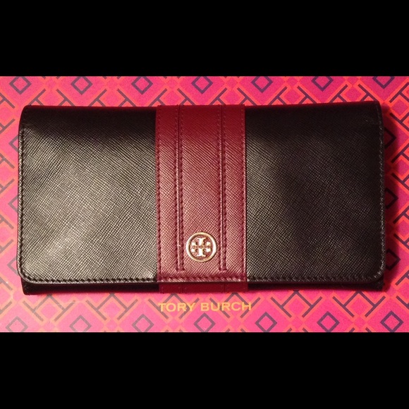 Authentic Tory Burch Robinson Stripe Wallet