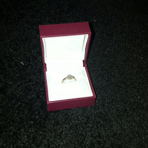 Helzberg Diamond Jewelry - Helzberg Diamond Ring