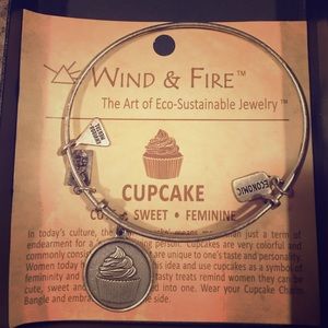 Wind and fire cupcake bracelet