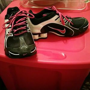 Womens nike shox