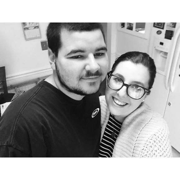 Meet your Posher, Alyssa - Picture 1 of 1