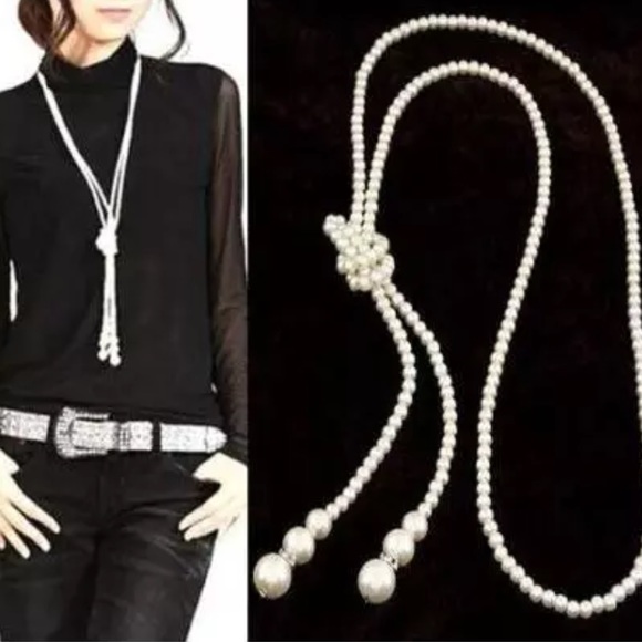 Betsey Johnson Jewelry - Betsey Johnson Pearl Necklace