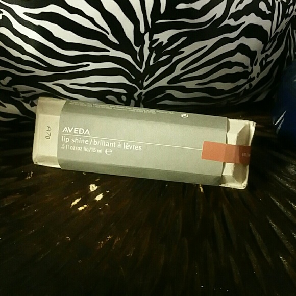 Aveda lip shine