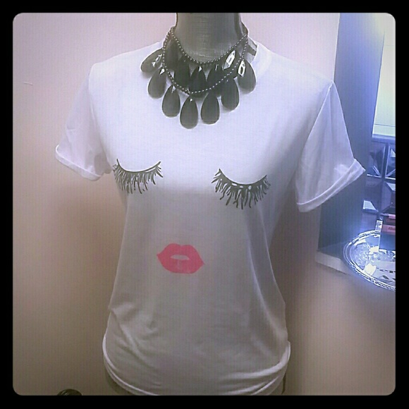 GLAMHER LASH TEE