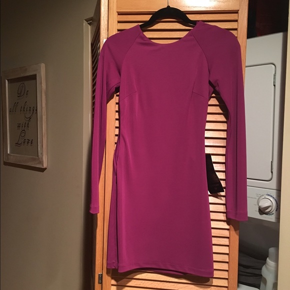 *brand new* Bebe dress size XS
