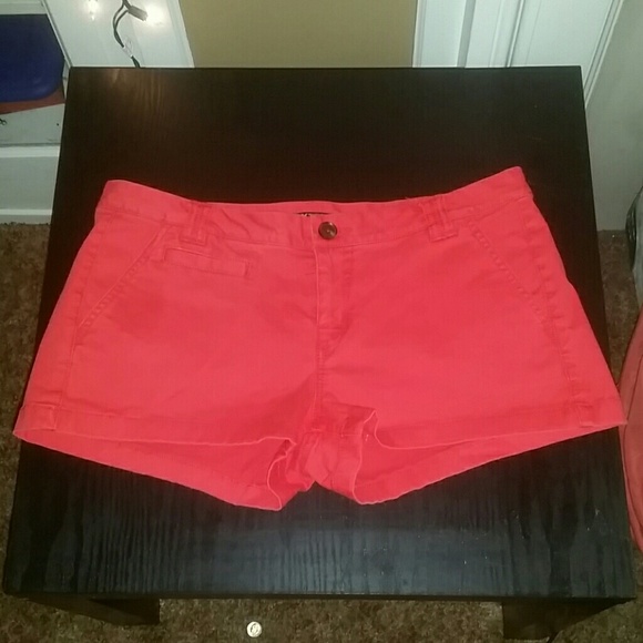 Express Coral Shorts (NWOT)