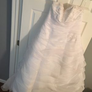 David's bridal wedding dress