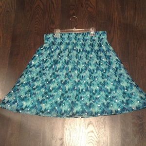 White House Black Market skirt size S