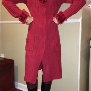 Red long sweater with fur NWOT