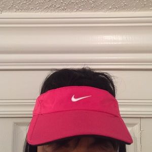 Nike visor