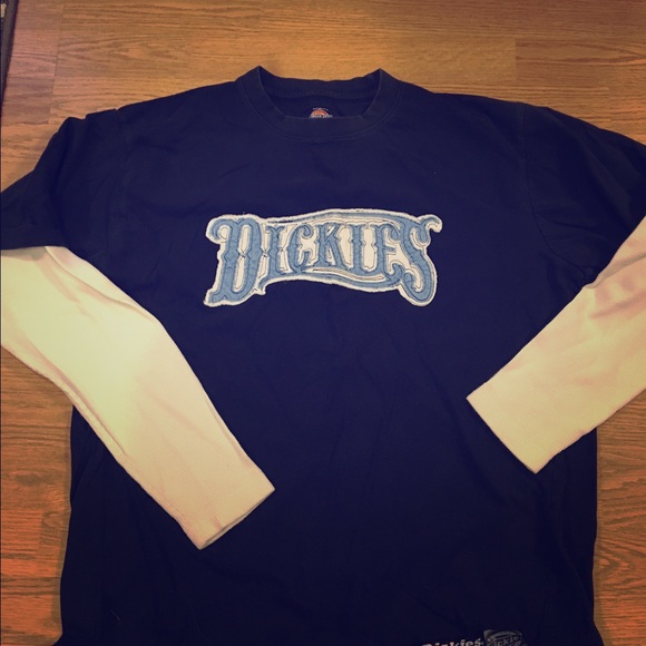 Men's Dickies long sleeve shirt.