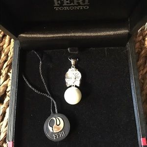 Feri Moshe pendant