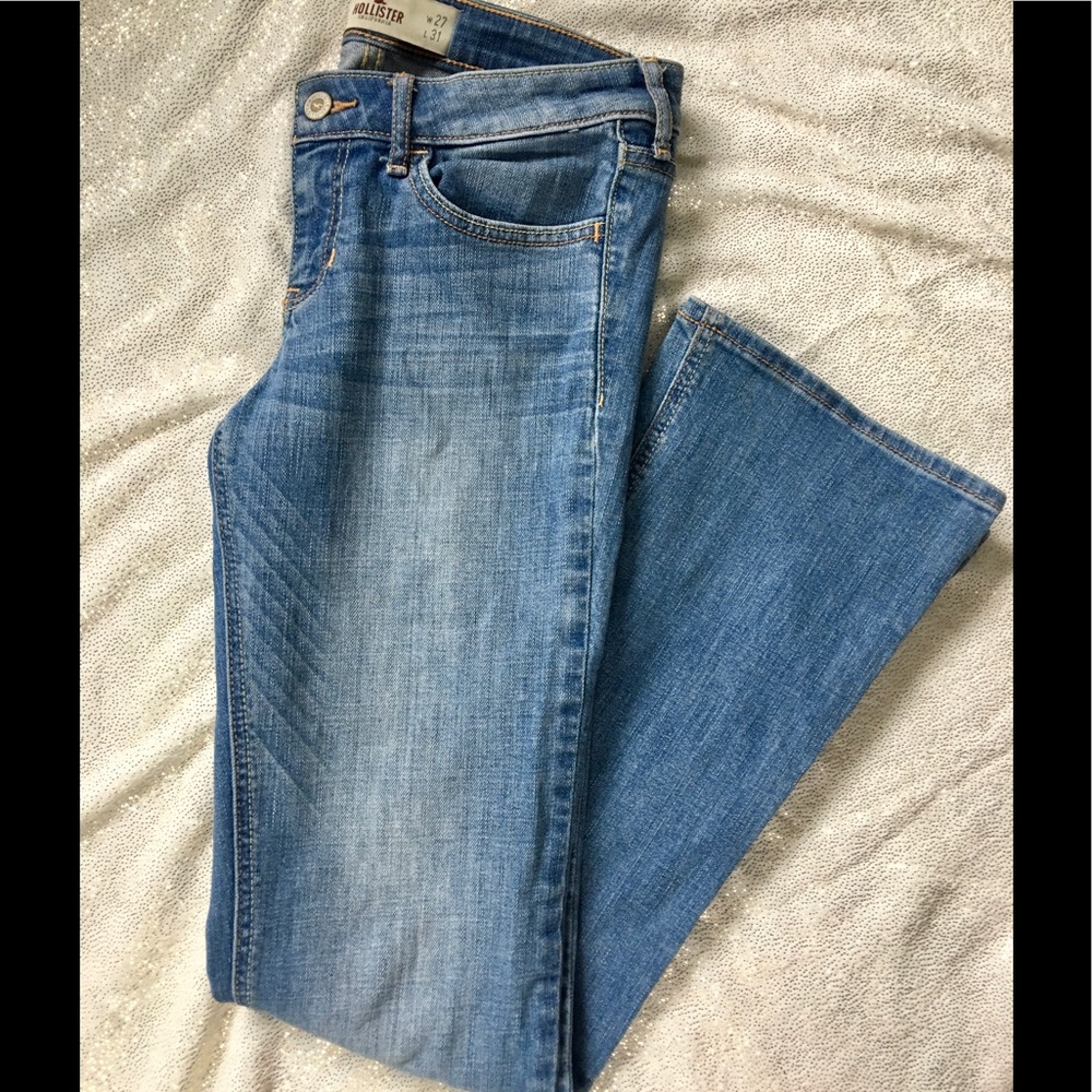 Hollister flare jeans! Size 5 short!
