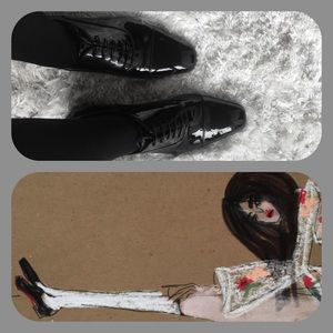 Christian louboutin oxfords black