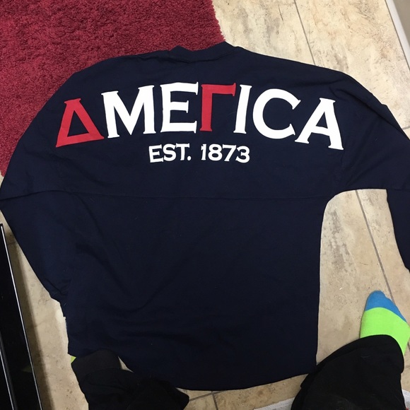 Delta Gamma America sweatshirt❤️