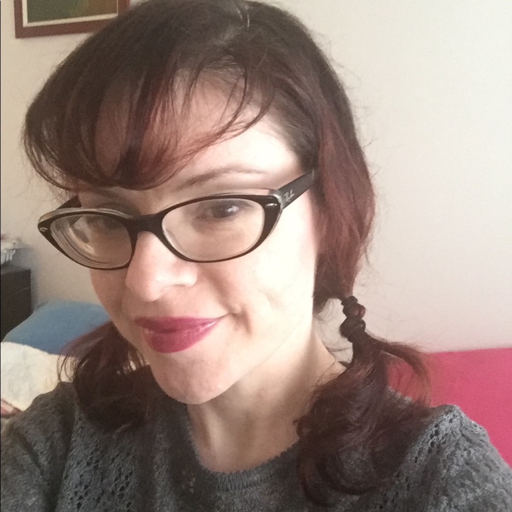 Meet your Posher, Cara