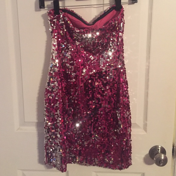 Homecoming/Evening/Prom Dress - Picture 2 of 2