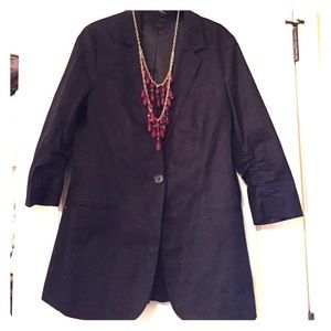 One button black blazer