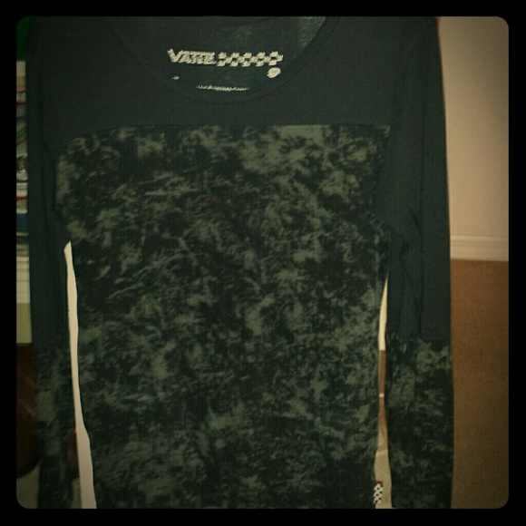 Cute black shirt size xs
