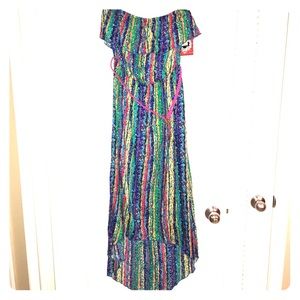 Strapless flowy beach dress