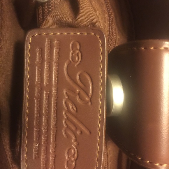 A gently used fossil purse it is a relic - Picture 2 of 3