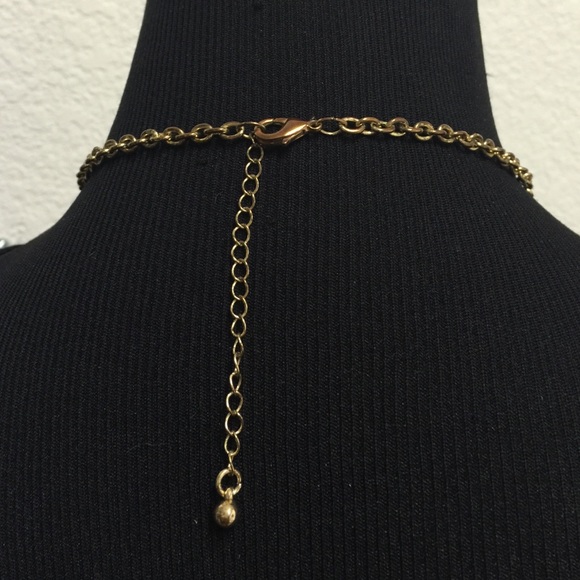 Necklace - Picture 3 of 4