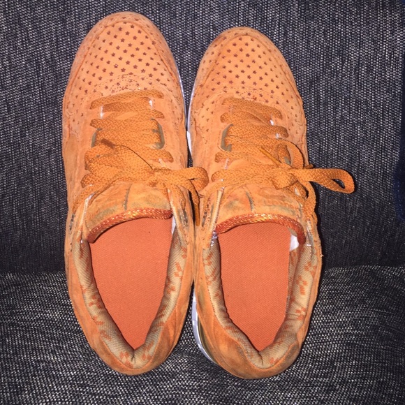 SOLD - Picture 2 of 4