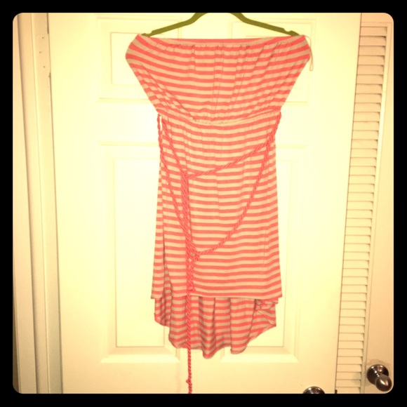 Strapless dress