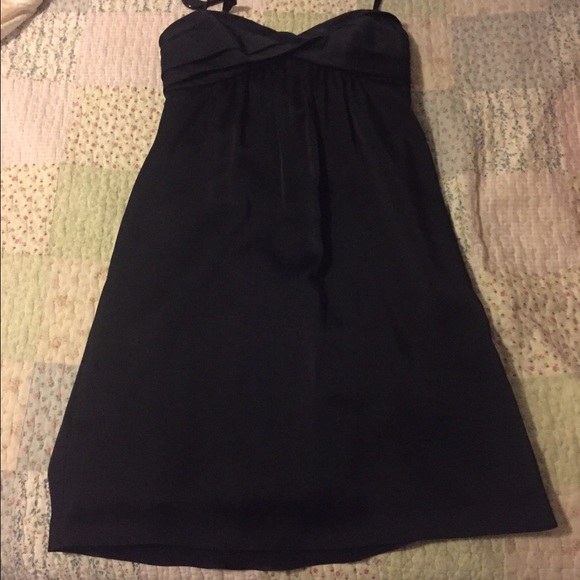 BCBG BLACK MINI BABYDOLL DRESS