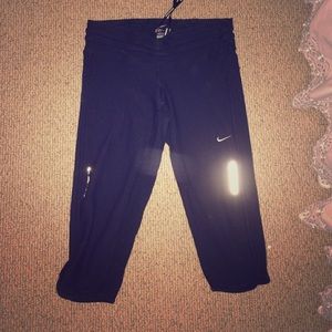 Nike capris