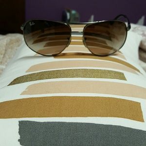 Men's Ray-Ban sun glasses