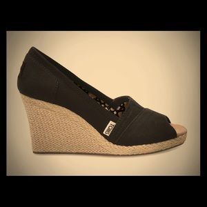 TOMS Black Canvas Women's Wedge