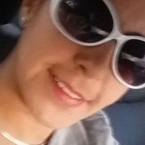 Meet your Posher, Lymaris