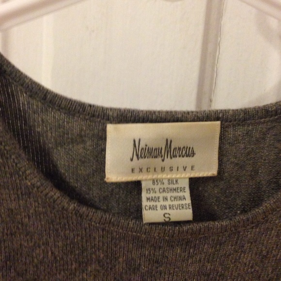 Silk + Cashmere Gray Top from Neiman Marcus - Picture 2 of 4