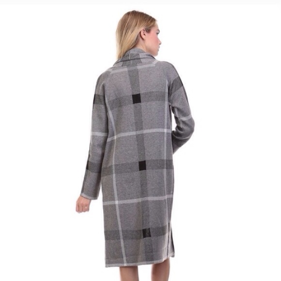 NWT Tea & Cup Gray Plaid Cardigan Sweater - Picture 2 of 3