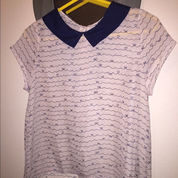Sheer hi-Lo top with Peter Pan color