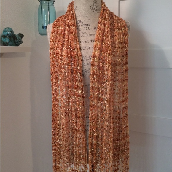 Loose Knit Scarf - Picture 3 of 4