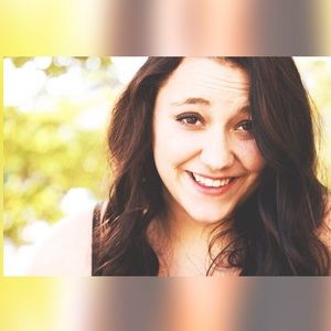 Meet your Posher, Hana