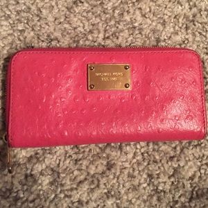 Pink wallet