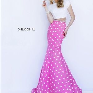 SHERRI HILL PROM GOWN
