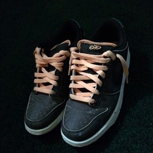 RARE Nike dunk low tops