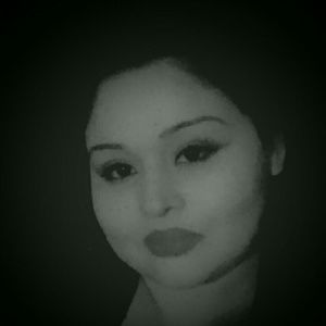 Meet your Posher, Miriam