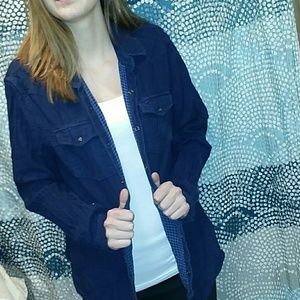 American Eagle flannel button down shirt