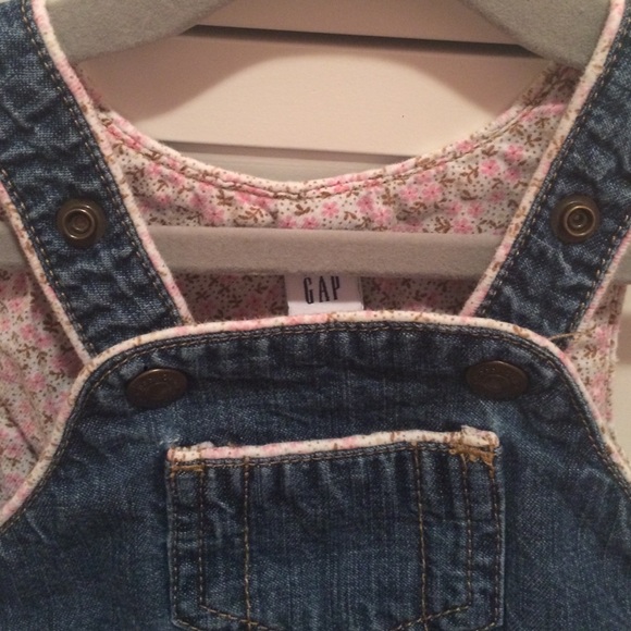 Baby girl Jean overall skirt - Picture 2 of 3