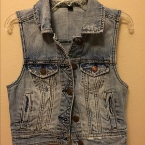 AE classic denim vest