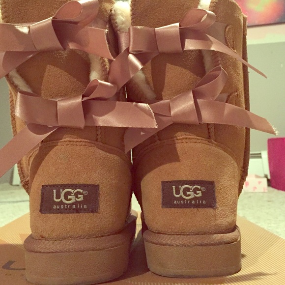 Bailey bow uggs.