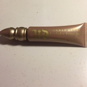 Urban decay eye shadow primer