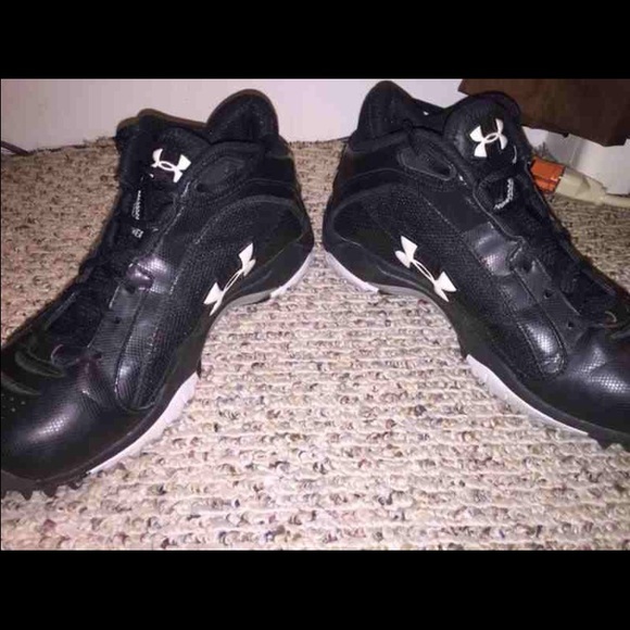 Under armor turf cleats - Picture 2 of 2