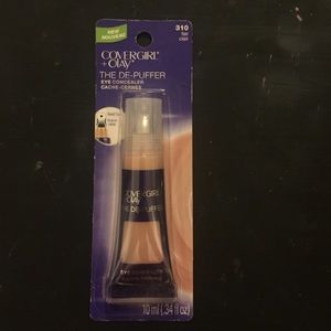 Covergirl+Olay The De-puffer Eye Concealer