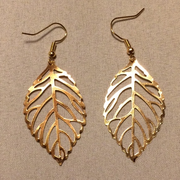 Gold Leaf Earrings - Picture 4 of 4